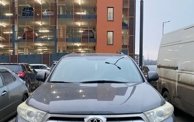 Toyota Highlander III, 2012 год, 2 000 000 рублей, 1 фотография