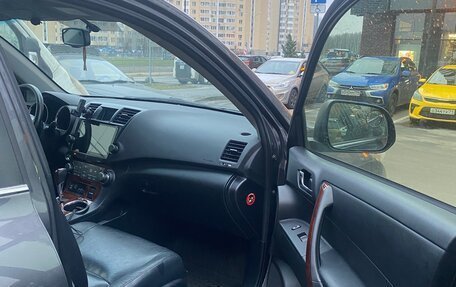 Toyota Highlander III, 2012 год, 2 000 000 рублей, 12 фотография