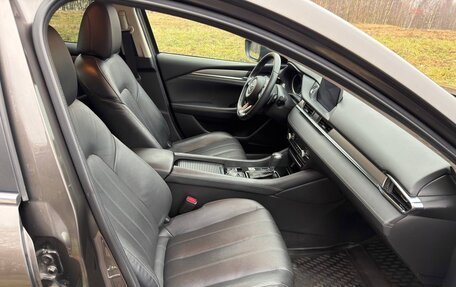 Mazda 6, 2019 год, 2 400 000 рублей, 6 фотография