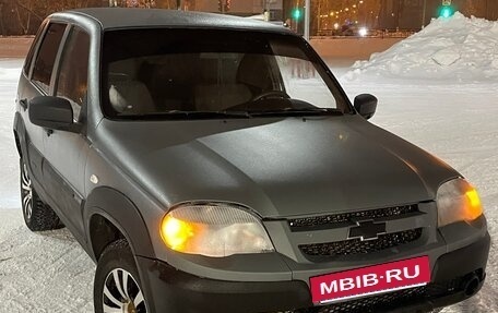 Chevrolet Niva I рестайлинг, 2012 год, 450 000 рублей, 2 фотография