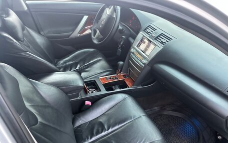 Toyota Camry, 2008 год, 1 100 000 рублей, 6 фотография