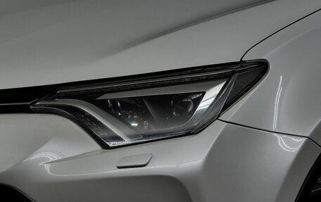 Toyota RAV4, 2018 год, 2 693 000 рублей, 10 фотография