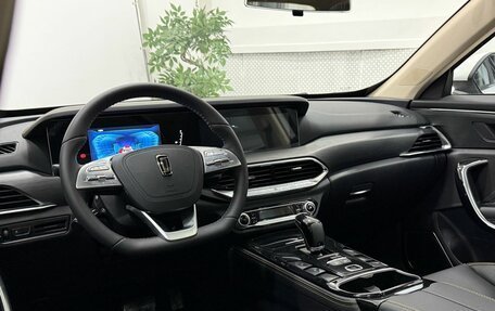 FAW Bestune T77, 2023 год, 2 499 000 рублей, 11 фотография