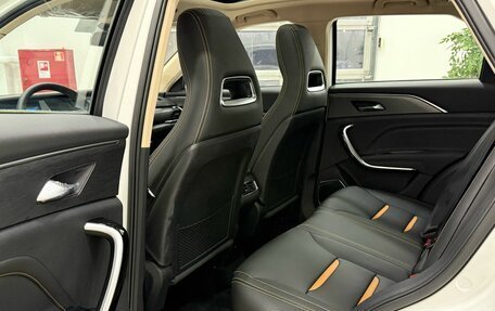 FAW Bestune T77, 2023 год, 2 499 000 рублей, 20 фотография