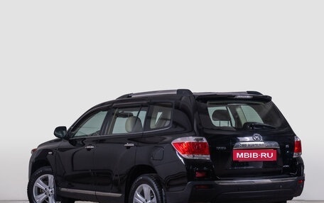 Toyota Highlander III, 2011 год, 2 349 000 рублей, 6 фотография