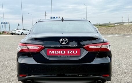 Toyota Camry, 2021 год, 3 650 000 рублей, 5 фотография