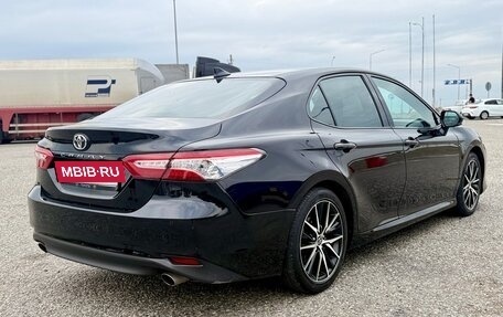 Toyota Camry, 2021 год, 3 650 000 рублей, 6 фотография