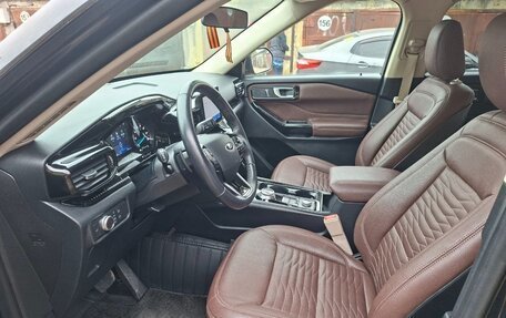 Ford Explorer VI, 2020 год, 3 800 000 рублей, 7 фотография