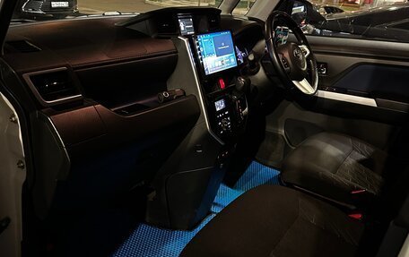 Toyota Roomy I, 2019 год, 1 200 000 рублей, 13 фотография