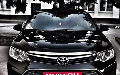 Toyota Camry, 2015 год, 1 420 000 рублей, 3 фотография