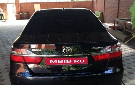 Toyota Camry, 2015 год, 1 420 000 рублей, 2 фотография