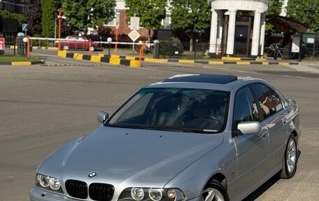BMW 5 серия, 2001 год, 1 799 000 рублей, 1 фотография