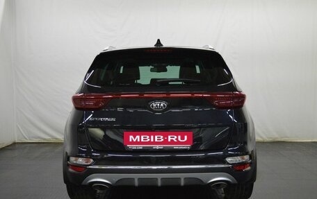 KIA Sportage IV рестайлинг, 2018 год, 2 615 000 рублей, 6 фотография