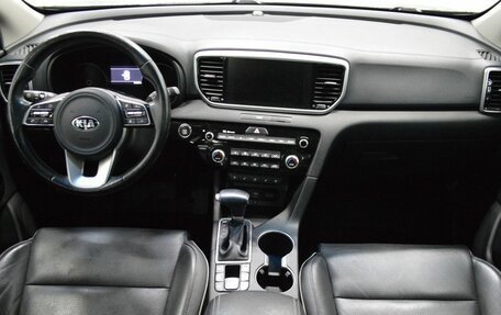 KIA Sportage IV рестайлинг, 2018 год, 2 615 000 рублей, 16 фотография