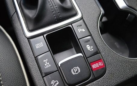 KIA Sportage IV рестайлинг, 2018 год, 2 615 000 рублей, 21 фотография