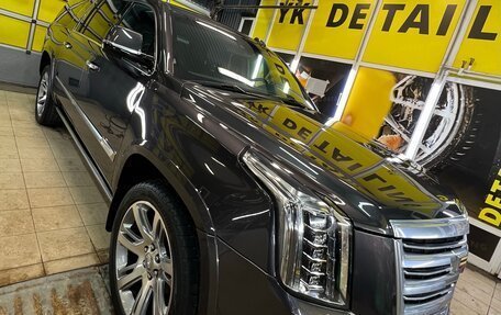 Cadillac Escalade IV, 2016 год, 3 900 000 рублей, 26 фотография