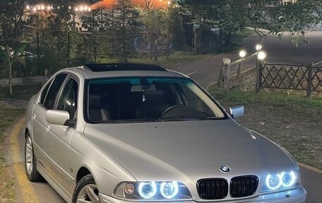 BMW 5 серия, 2001 год, 1 799 000 рублей, 39 фотография