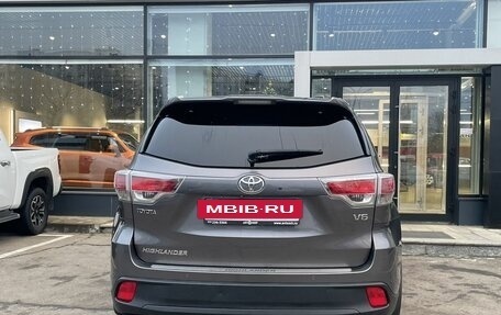 Toyota Highlander III, 2014 год, 2 759 000 рублей, 6 фотография