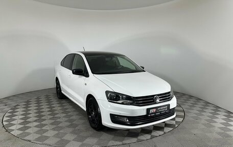 Volkswagen Polo VI (EU Market), 2016 год, 1 022 000 рублей, 3 фотография