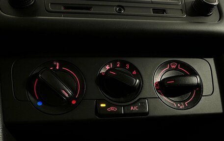 Volkswagen Polo VI (EU Market), 2016 год, 1 022 000 рублей, 15 фотография