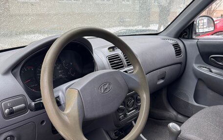 Hyundai Accent II, 2004 год, 230 000 рублей, 7 фотография