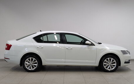 Skoda Octavia, 2019 год, 1 160 000 рублей, 4 фотография