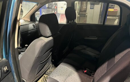 Hyundai Getz I рестайлинг, 2003 год, 110 000 рублей, 8 фотография