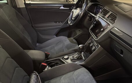 Volkswagen Tiguan II, 2020 год, 3 350 000 рублей, 15 фотография