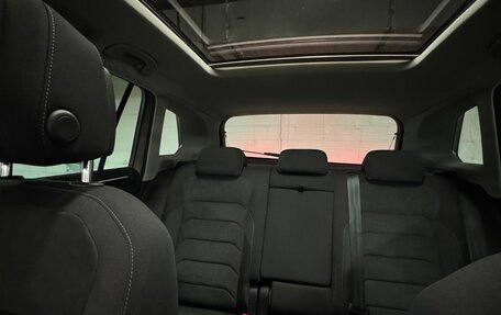 Volkswagen Tiguan II, 2020 год, 3 350 000 рублей, 24 фотография