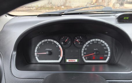 Chevrolet Aveo III, 2010 год, 325 000 рублей, 2 фотография