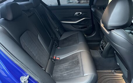 BMW 3 серия, 2021 год, 3 460 000 рублей, 27 фотография