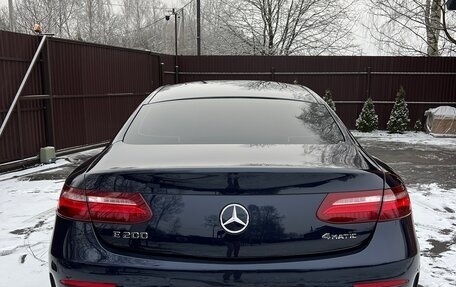 Mercedes-Benz E-Класс, 2018 год, 4 550 000 рублей, 8 фотография