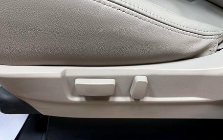 Peugeot 4007, 2011 год, 975 000 рублей, 17 фотография