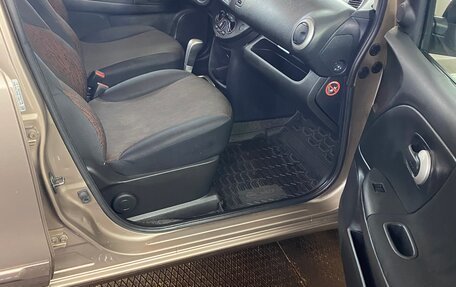 Nissan Note II рестайлинг, 2011 год, 650 000 рублей, 14 фотография