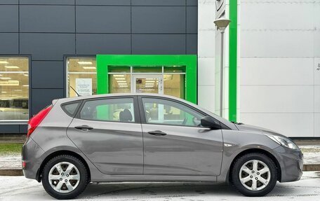 Hyundai Solaris II рестайлинг, 2014 год, 720 000 рублей, 4 фотография