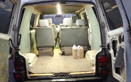 Volkswagen Transporter T4, 1992 год, 300 000 рублей, 3 фотография