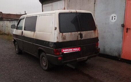 Volkswagen Transporter T4, 1992 год, 300 000 рублей, 2 фотография