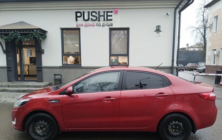 KIA Rio III рестайлинг, 2013 год, 690 000 рублей, 2 фотография