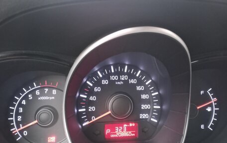 KIA Rio III рестайлинг, 2013 год, 690 000 рублей, 11 фотография