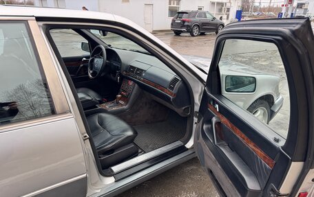 Mercedes-Benz S-Класс, 1993 год, 650 000 рублей, 27 фотография