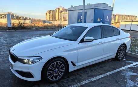 BMW 5 серия, 2019 год, 2 999 000 рублей, 2 фотография