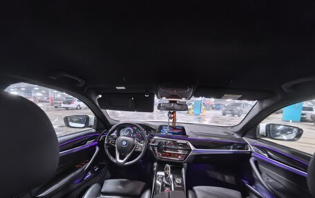 BMW 5 серия, 2019 год, 2 999 000 рублей, 6 фотография