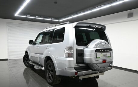 Mitsubishi Pajero IV, 2011 год, 1 895 000 рублей, 6 фотография