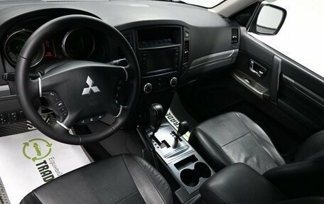 Mitsubishi Pajero IV, 2011 год, 1 895 000 рублей, 9 фотография