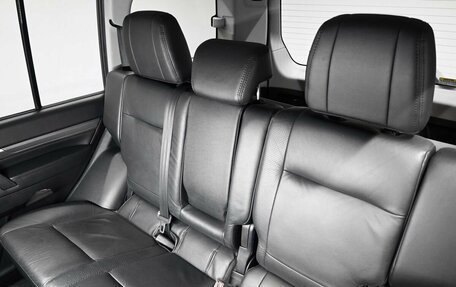 Mitsubishi Pajero IV, 2011 год, 1 895 000 рублей, 10 фотография