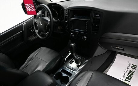 Mitsubishi Pajero IV, 2011 год, 1 895 000 рублей, 14 фотография