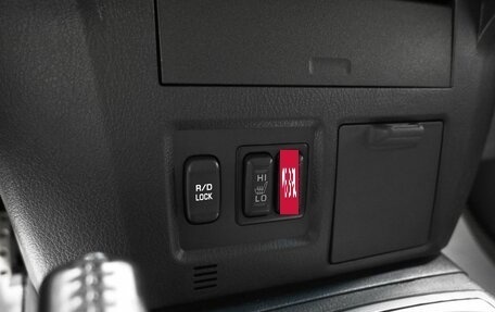 Mitsubishi Pajero IV, 2011 год, 1 895 000 рублей, 24 фотография