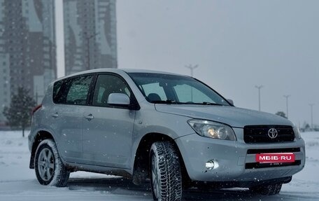 Toyota RAV4, 2006 год, 750 000 рублей, 2 фотография