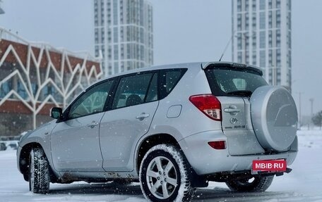 Toyota RAV4, 2006 год, 750 000 рублей, 5 фотография