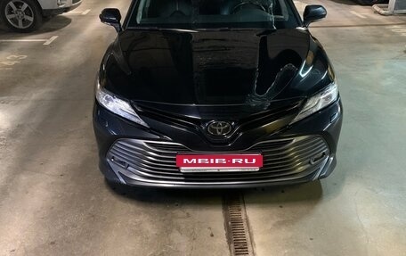 Toyota Camry, 2020 год, 3 100 000 рублей, 8 фотография